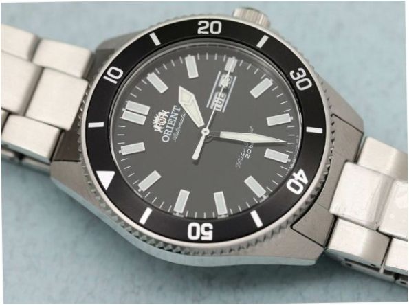 ORIENT AA0008B1 armbandsur - vattentät klass: WR200 (dykning)