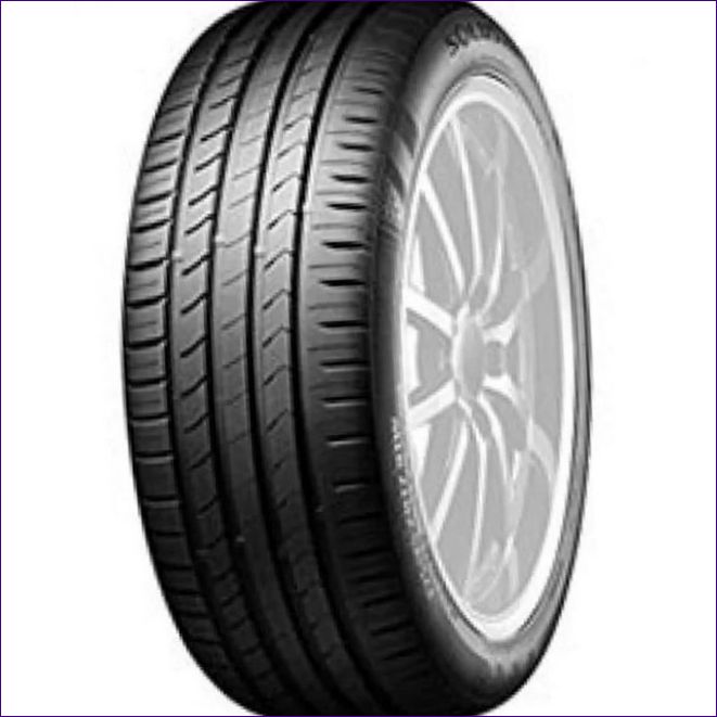 Kumho Ecsta HS51