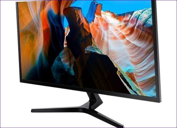 Samsung U32J590UQI 31.5, svart