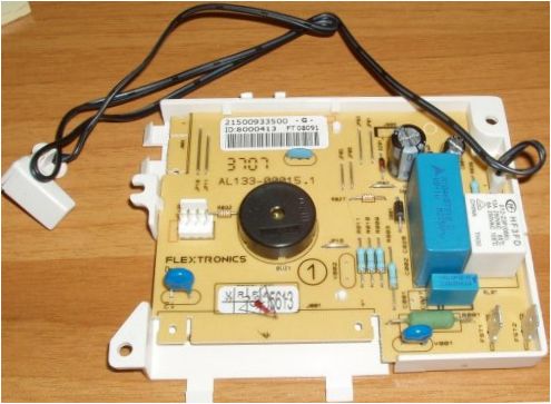 Elektronisk styrenhet för diskmaskin