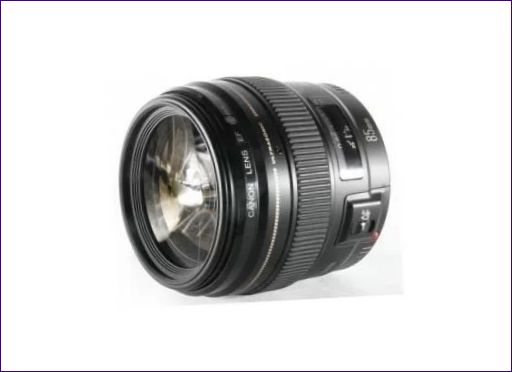 Canon EF 85mm f/1.8 USM