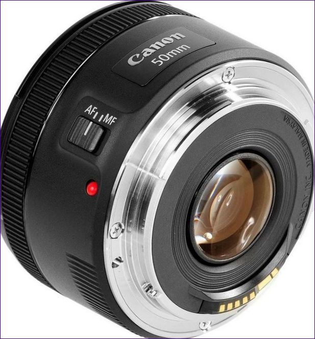 Canon EF 50mm f/1.8 STM