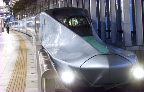 6:e plats: Shinkansen Alfa-X, Japan, 360 km/h