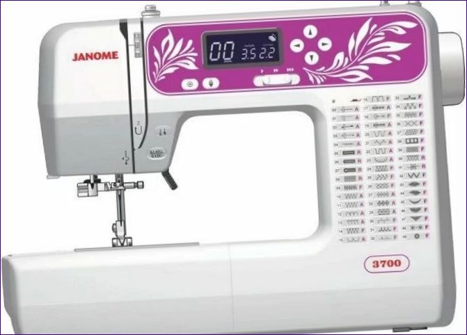 JANOME 3700