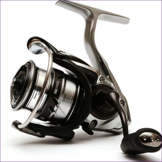 DAIWA CALDIA 2000S LT (18)