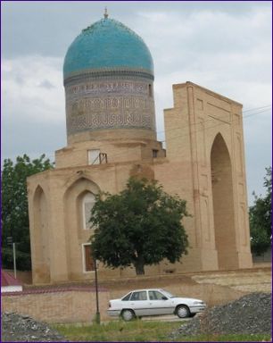 Bibi-Hanum mausoleum