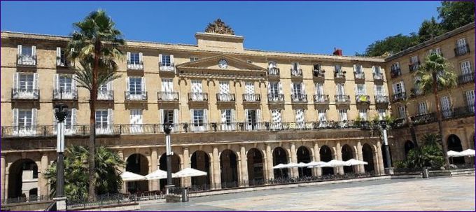 Plaza Plaza (Plaza Nueva)