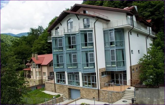 hotel kristall krasnaya polana