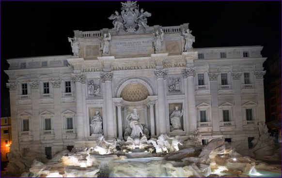 Fontana di Trevi