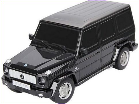 RASTAR MERCEDES-BENZ G55 AMG 1:24