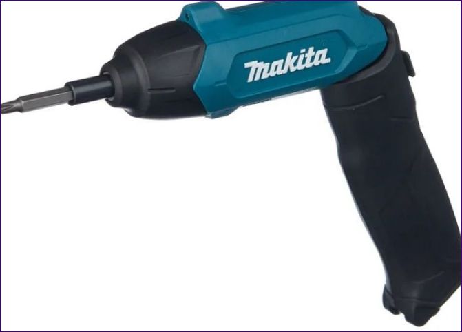 Makita DF001DW