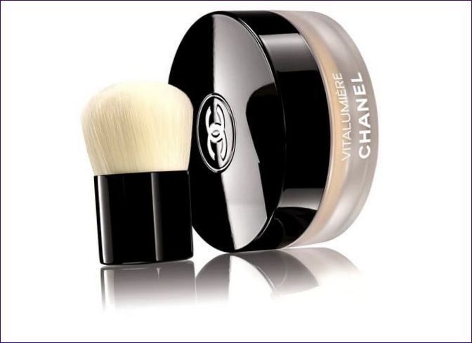 CHANEL VITALUMIERE LOOSE POWDER FOUNDATION