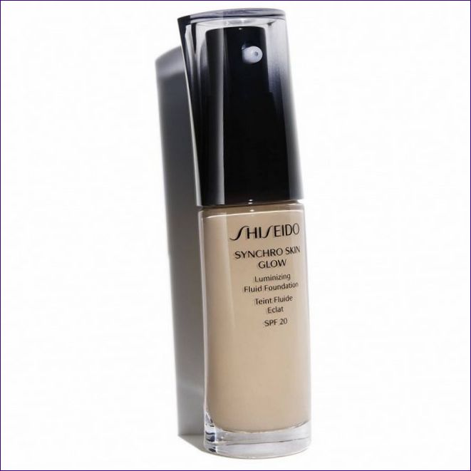 SHISEIDO SYNCHRO SKIN med naturlig ljusare effekt.jpg