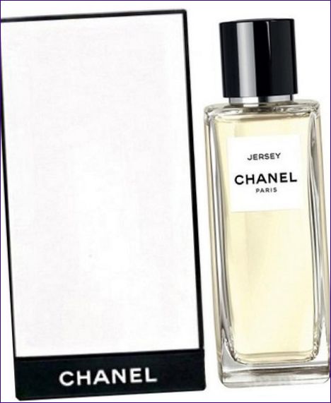 CHANEL Les Exclusifs De Chanel Sycomore