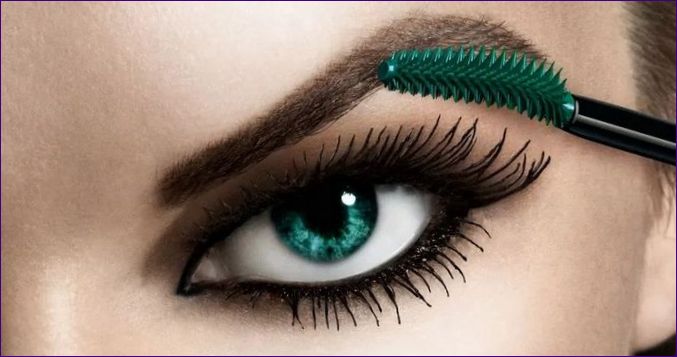 Curl mascara